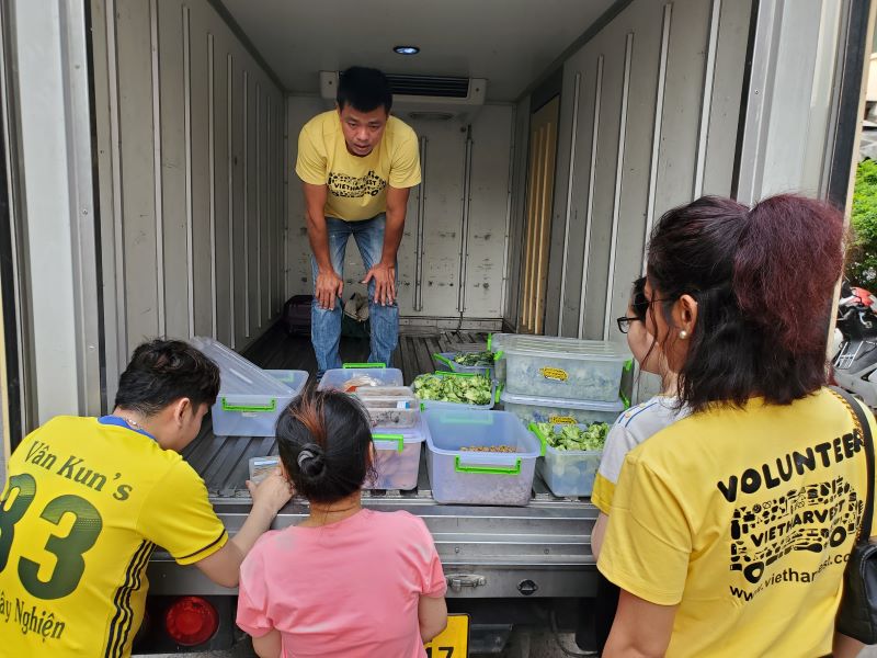 VietHarvest Food Rescue and Delivery in Vietnam