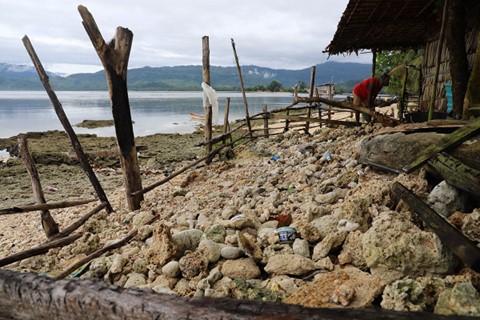 Kwai Island in Malaita Province is facing sea level rise